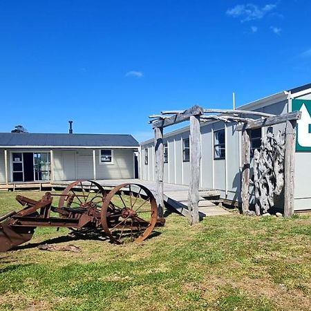 Rarakau Lodge Tuatapere Kültér fotó